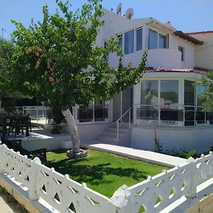 Burcu Sitesi Yaman Çeşme